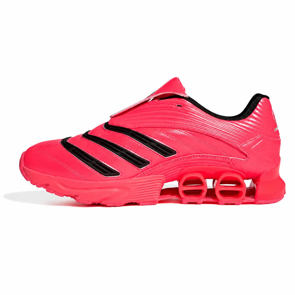 ADIDAS PREDATOR MEGARIDE “MERCEDES-AMG PETRONAS FORMULA ONE TEAM TURBO BLACK”