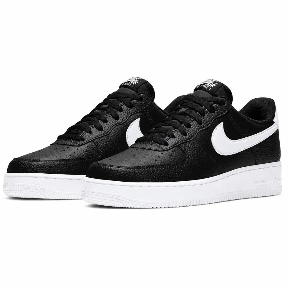 NIKE AIR FORCE 1 LOW ’07 “BLACK WHITE PEBBLED LEATHER”
