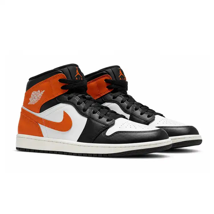 Nike Jordan 1 Mid “Black Toe Starfish”